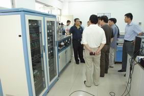 广东省绿色精细化学产品工程与技术研究开发中心召开建设论证会